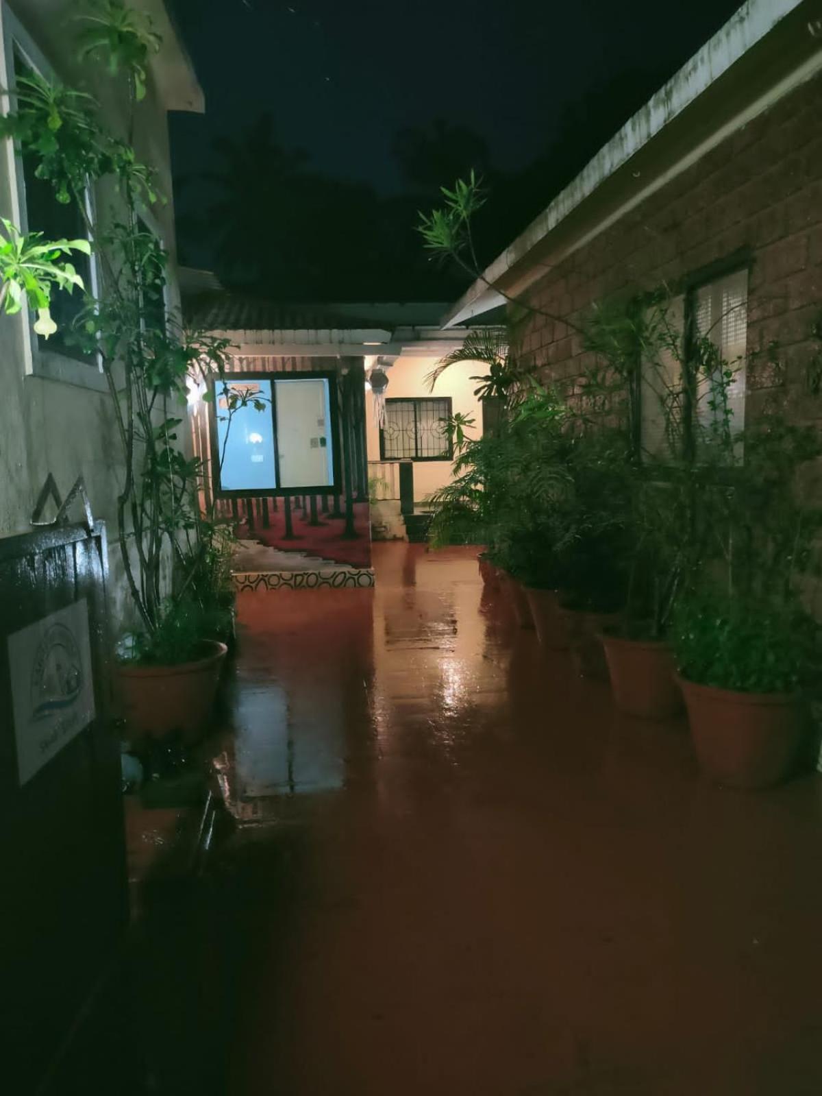 Vagator House Resort Goa Esterno foto