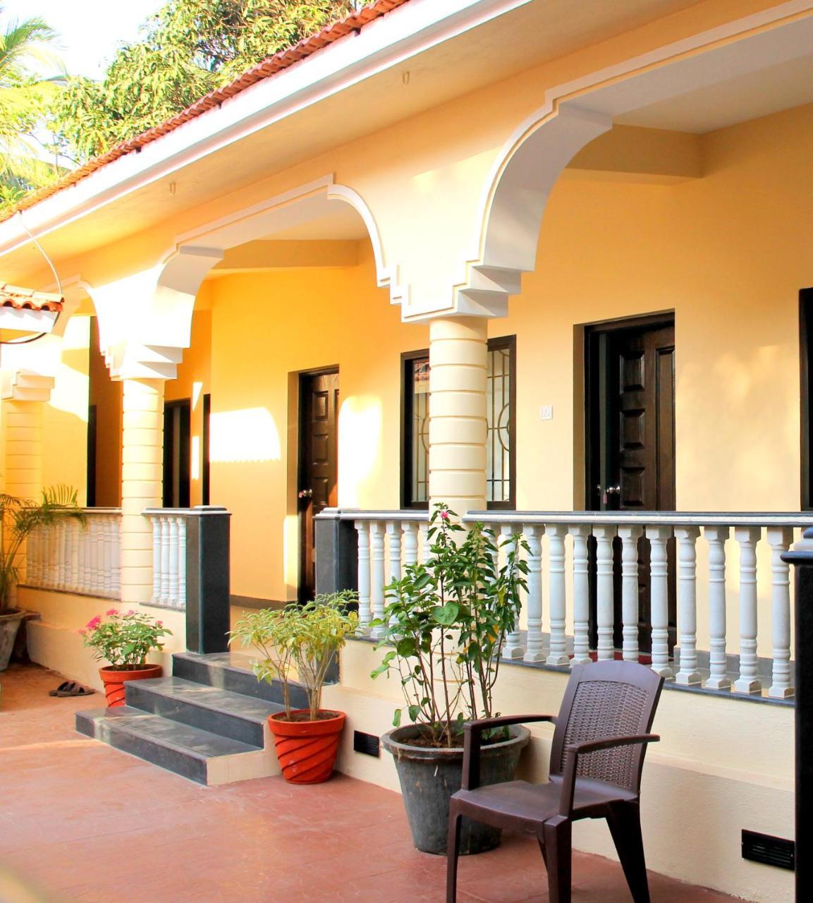 Vagator House Resort Goa Esterno foto